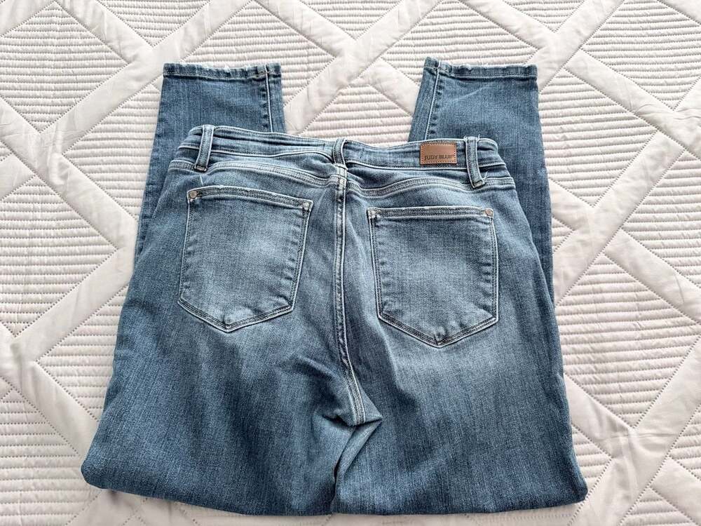 Judy Blue Women's Boyfriend Fit Denim Jeans Style JB82368DK Size 11/30